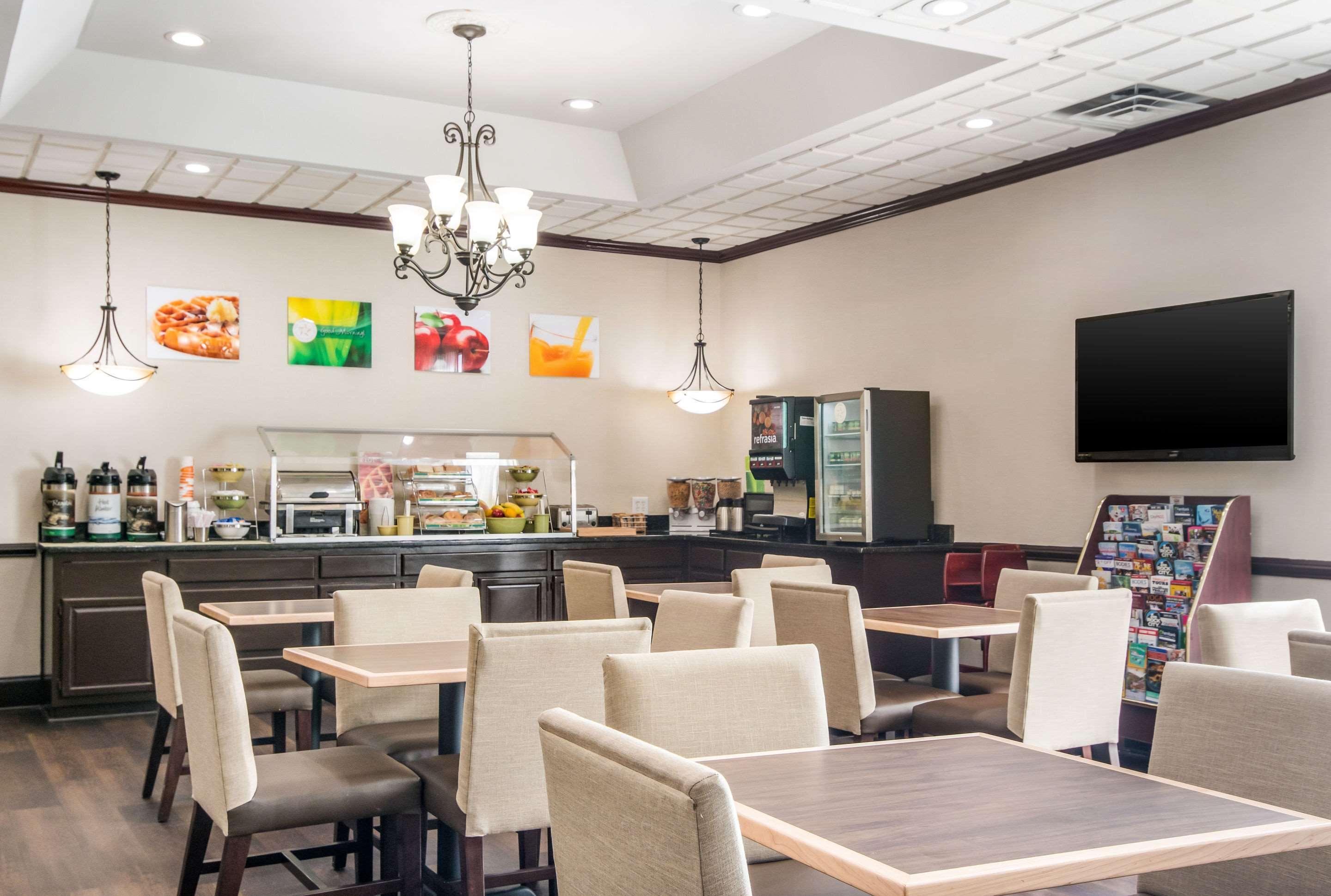 Quality Inn Suwanee I-85 Eksteriør billede