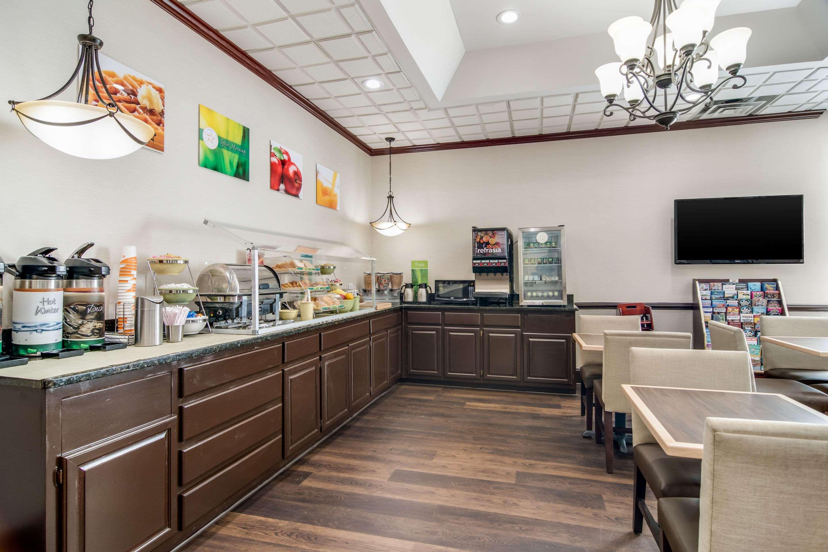 Quality Inn Suwanee I-85 Eksteriør billede